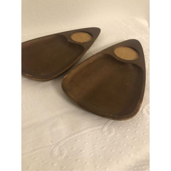 5/$25 SALE Vintage Set of Two (2) MCM Wooden Snack Triangular Tray Made in Japan - Picture 3 of 12